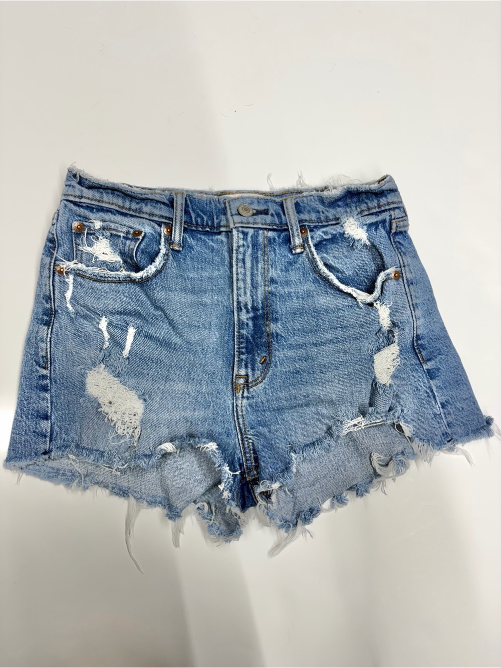 Abercrombie 4 / 27 the mom short high rise Denim Distressed Women’s Shorts Blue